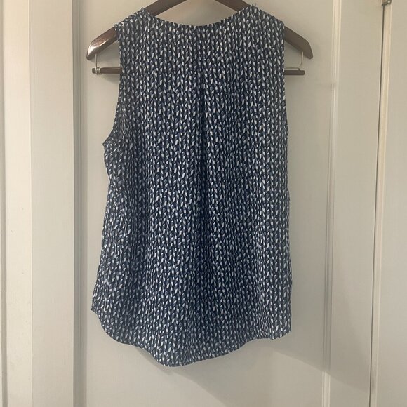 Banana Republic Navy and White Geometric Women's Top Size Small - Picture 3 of 5